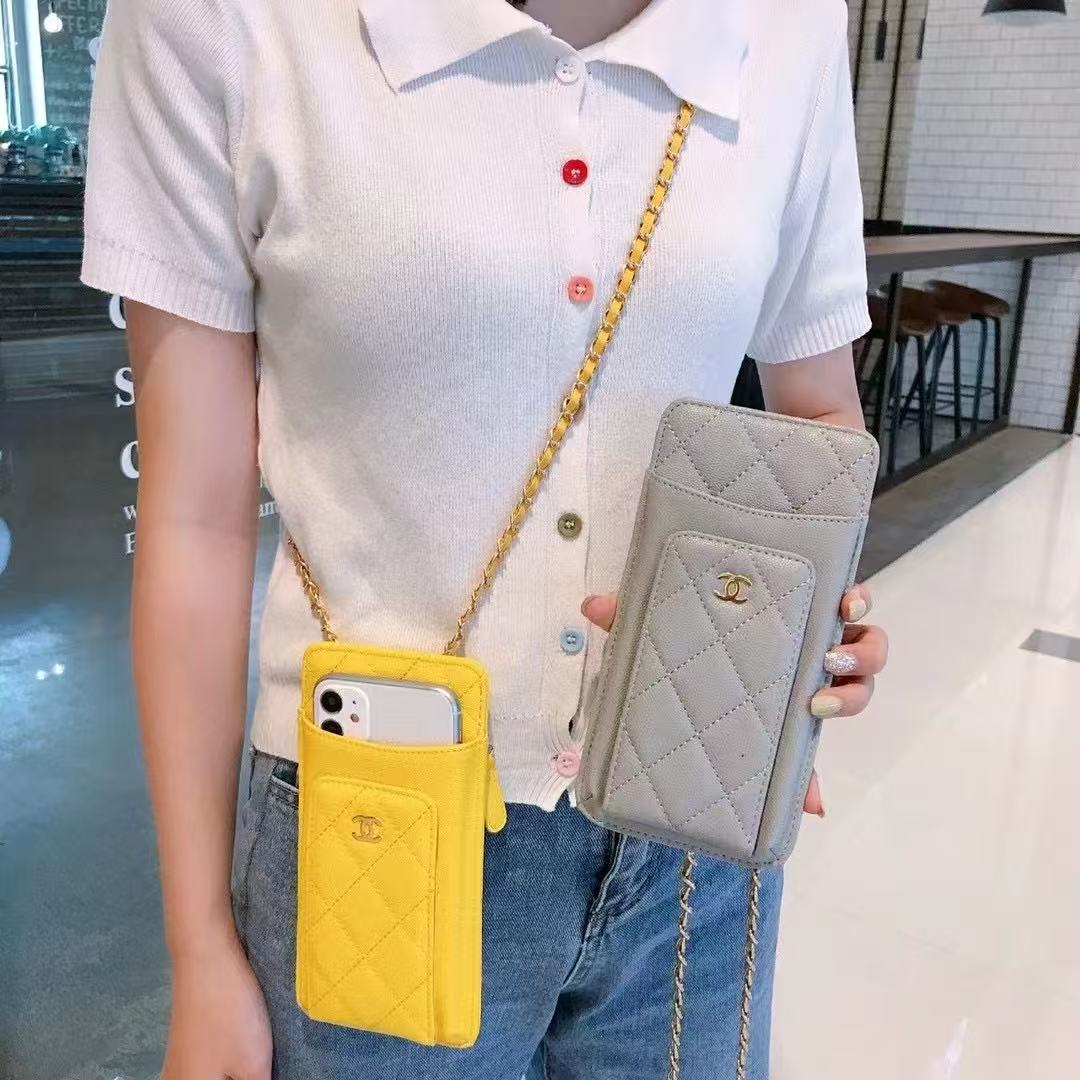 Beautiful Chain Phone Bag