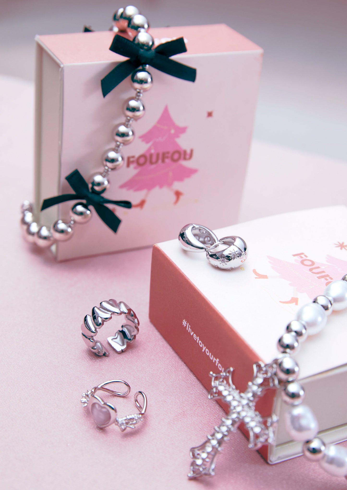 Anello Cyberlove in argento con cuore rosa