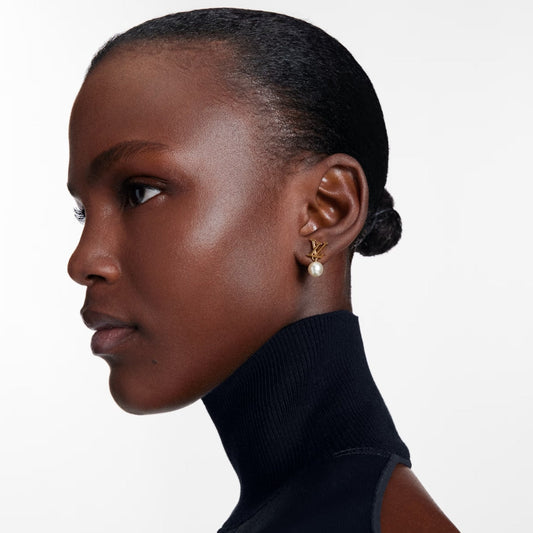 Iconic Pearl Jewelry Set