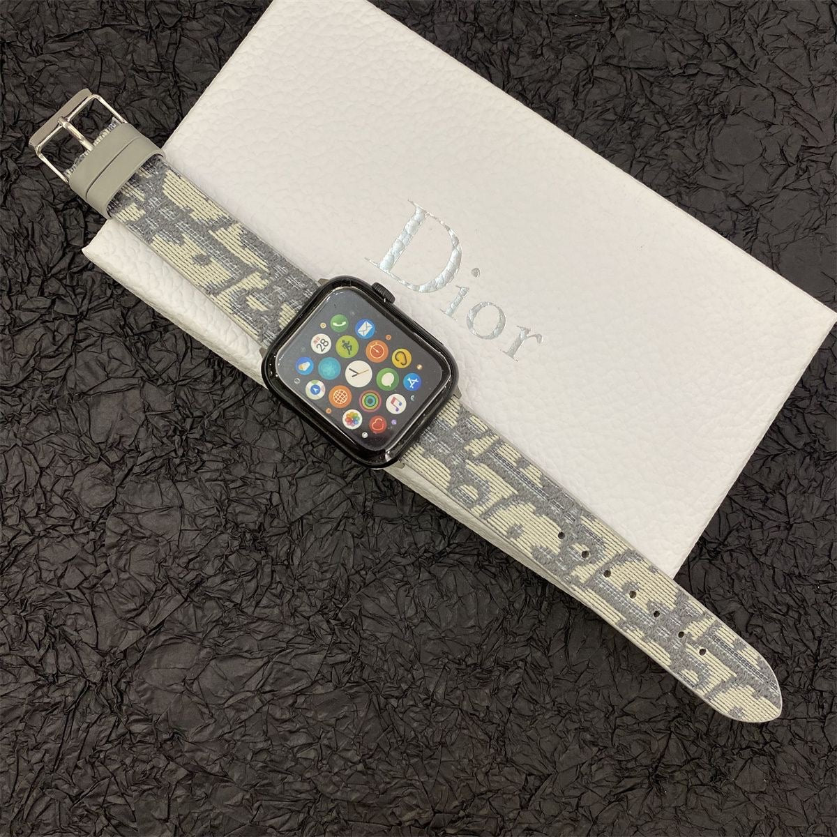 Cinturini per Apple Watch con lettere alla moda