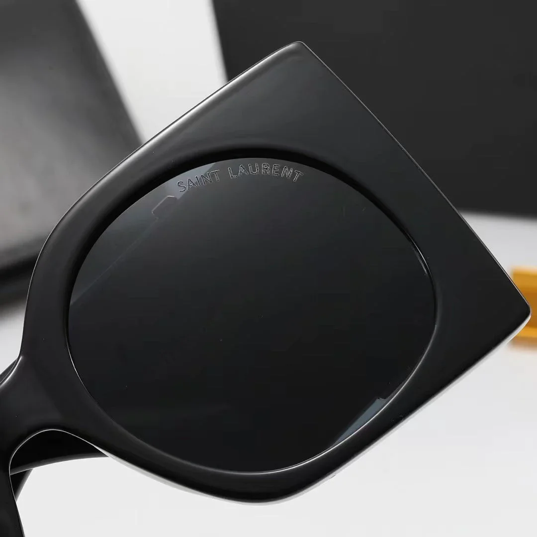 Retro-Sonnenbrille mit großem Rahmen