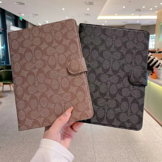 Modische iPad-Hülle mit geprägtem Design