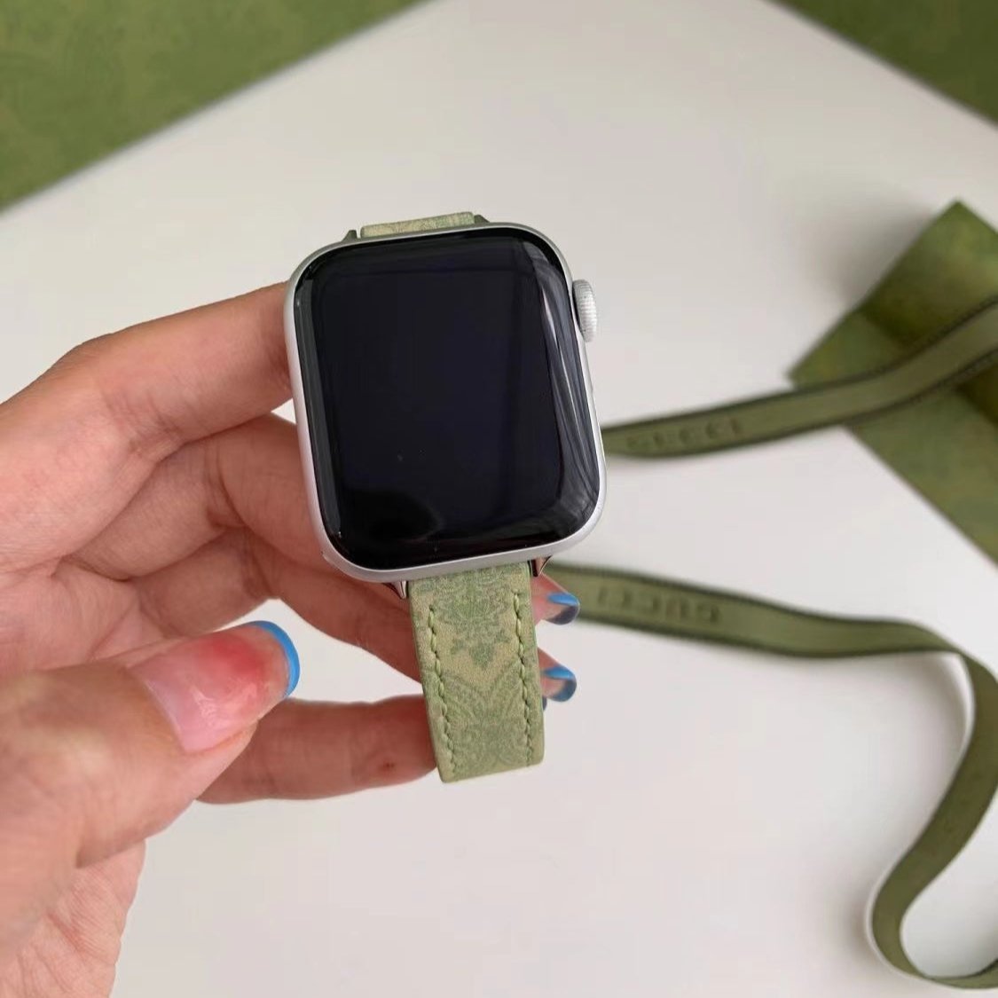 Frische grüne Apple Watch Armbänder