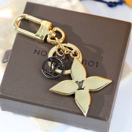 Portachiavi con ciondolo a forma di quadrifoglio