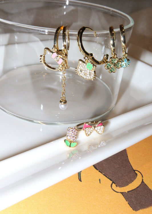 Kitty Frühling Kleeblatt Ohrringe Set