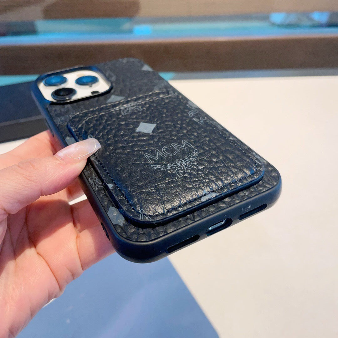 Galaxy Hülle im Letters-Stil für Samsung