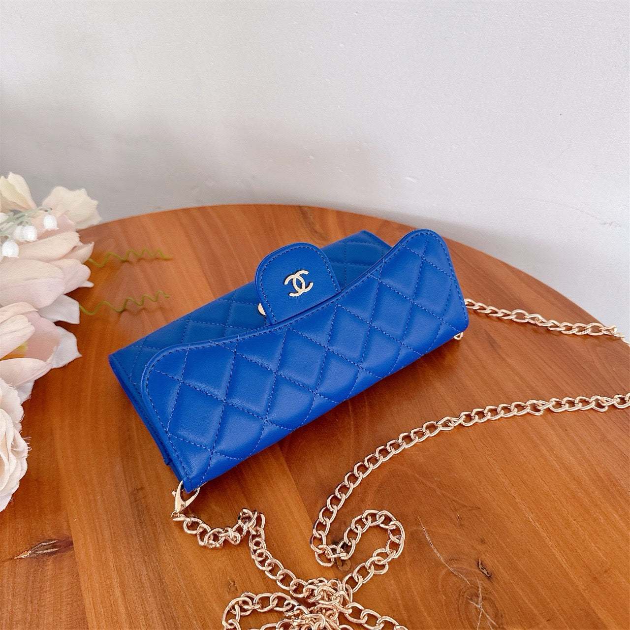 Fresh Color Design Phone Bag