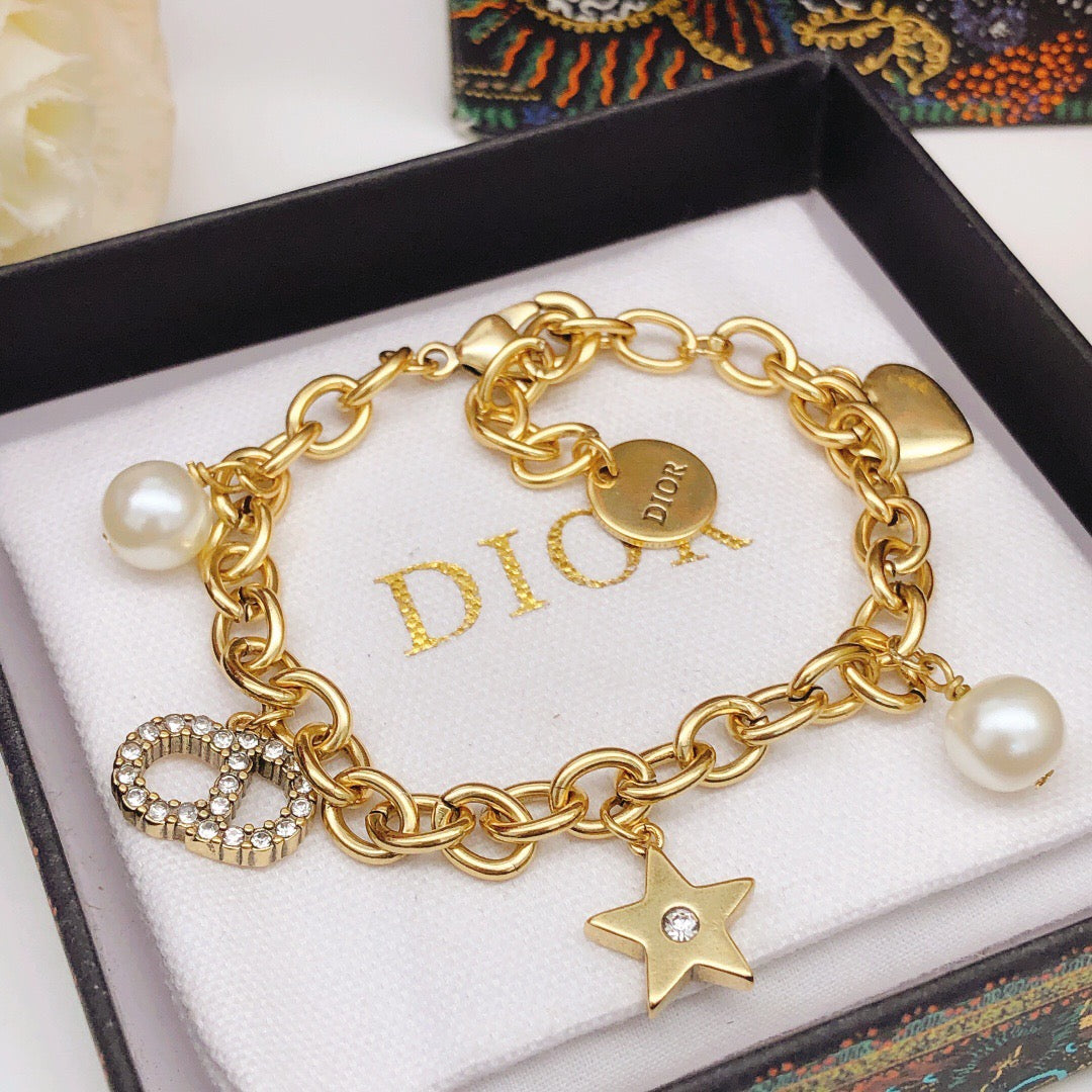 Pearl Chain Bracelet