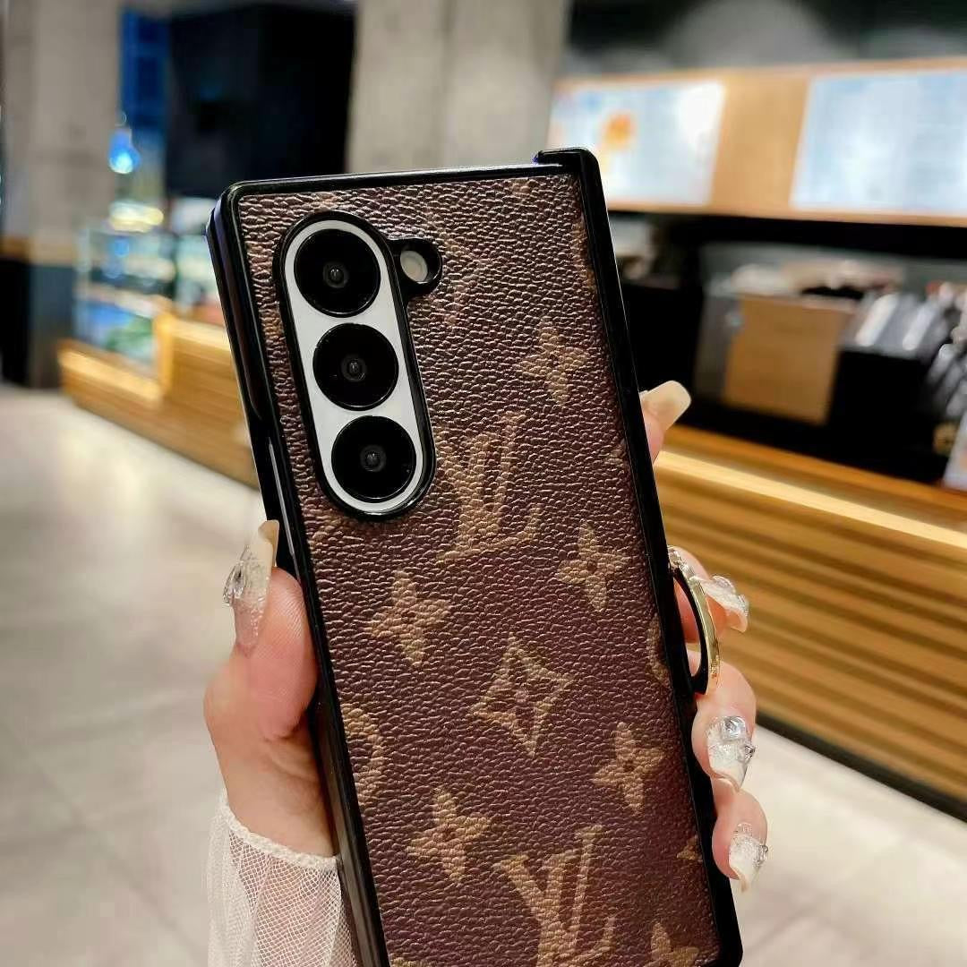 Neue Galaxy-Hülle im Ringdesign für Samsung