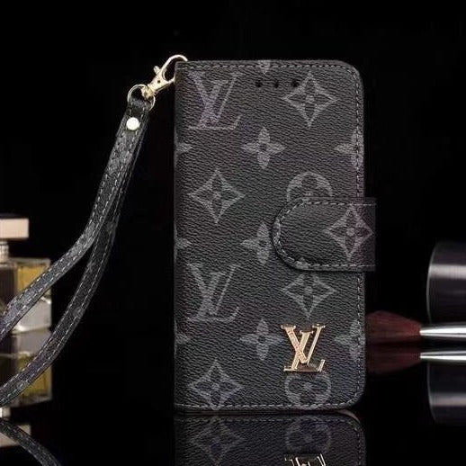 Custodia in pelle nera per iPhone