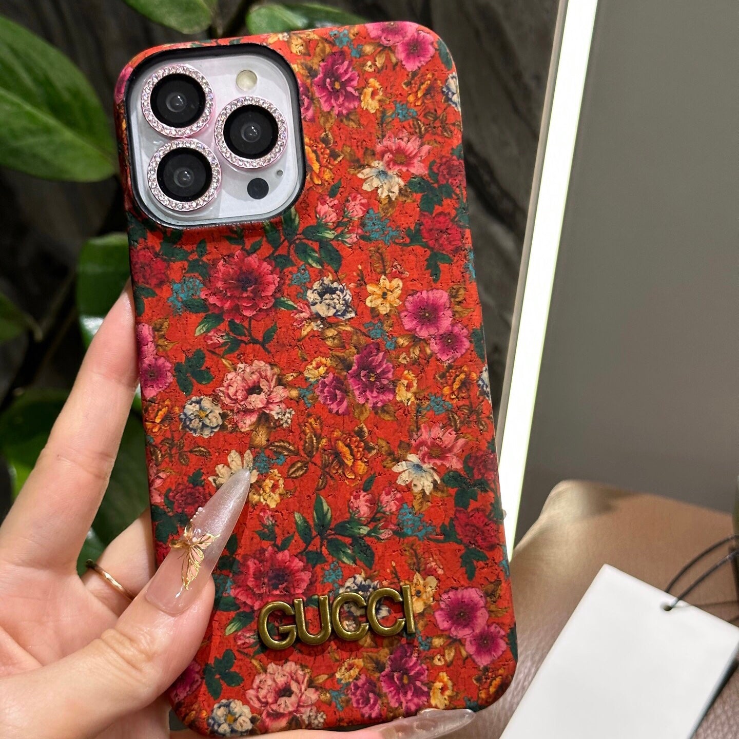 Weiße coole Handyhülle für iPhone