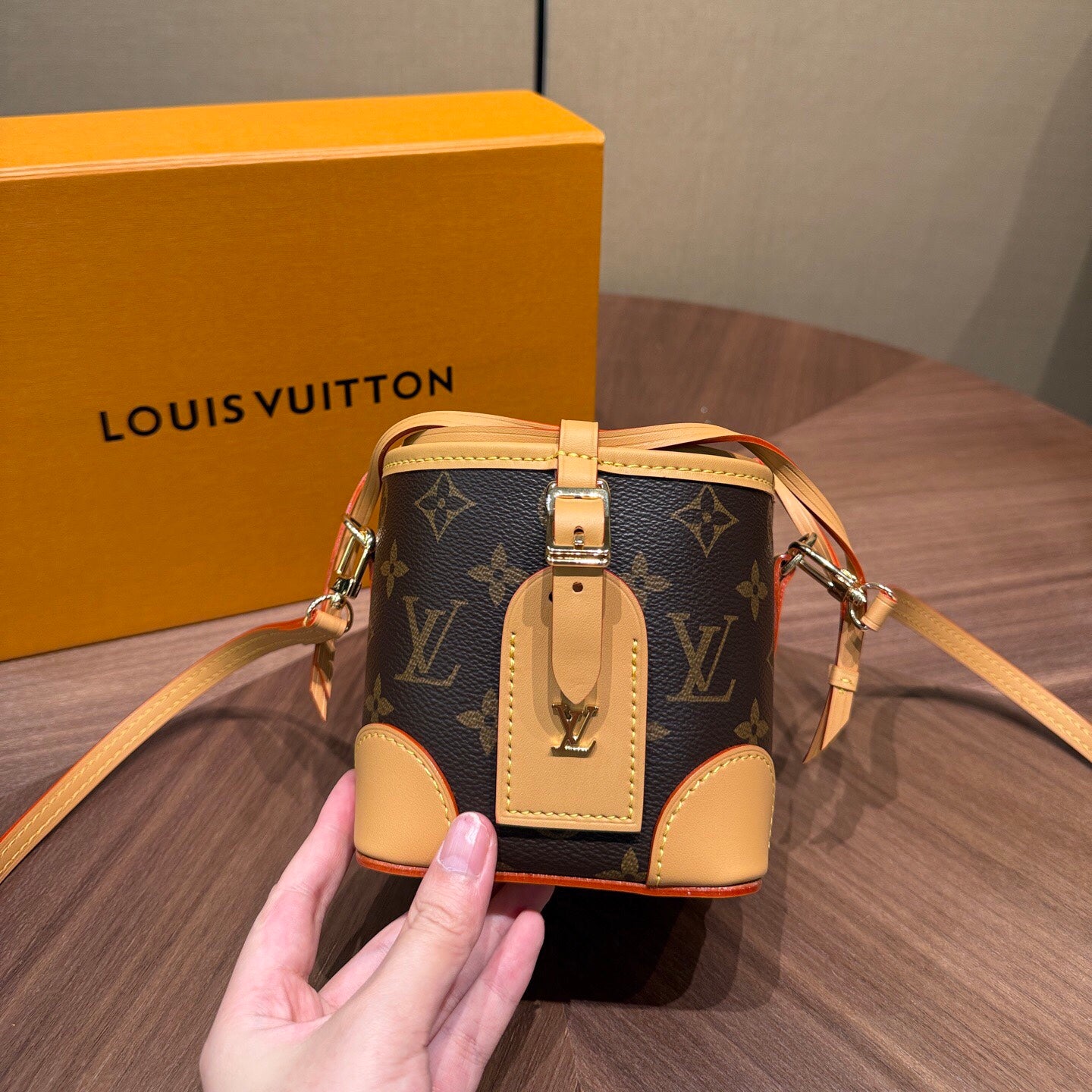 Trendy Cute Brown Bag