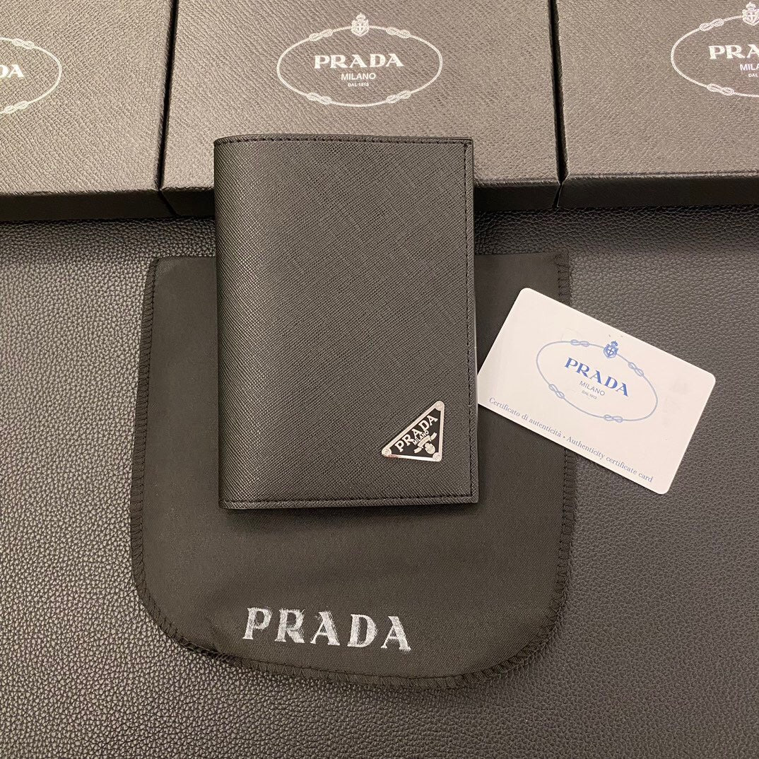 Portapassaporto con clip per portafoglio classico