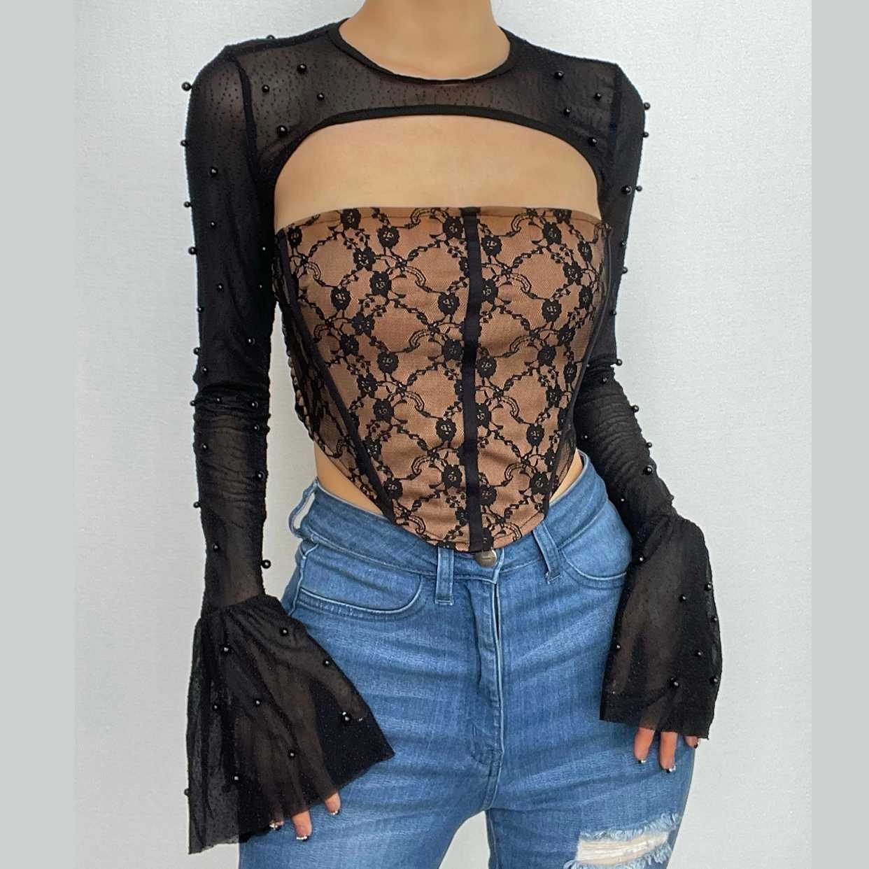 Top in 2 pezzi con corsetto con perline e maniche svasate in pizzo