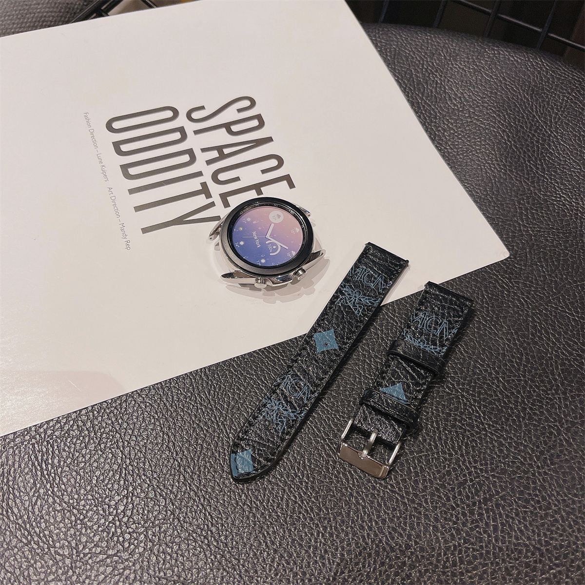 Charm Trendy Galaxy Uhrenarmbänder