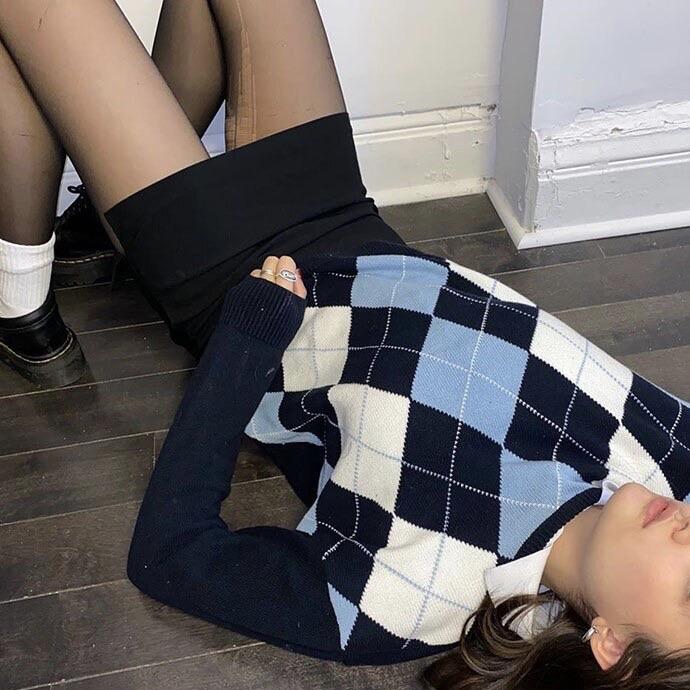 “Layla” Vintage Geometric Sweater