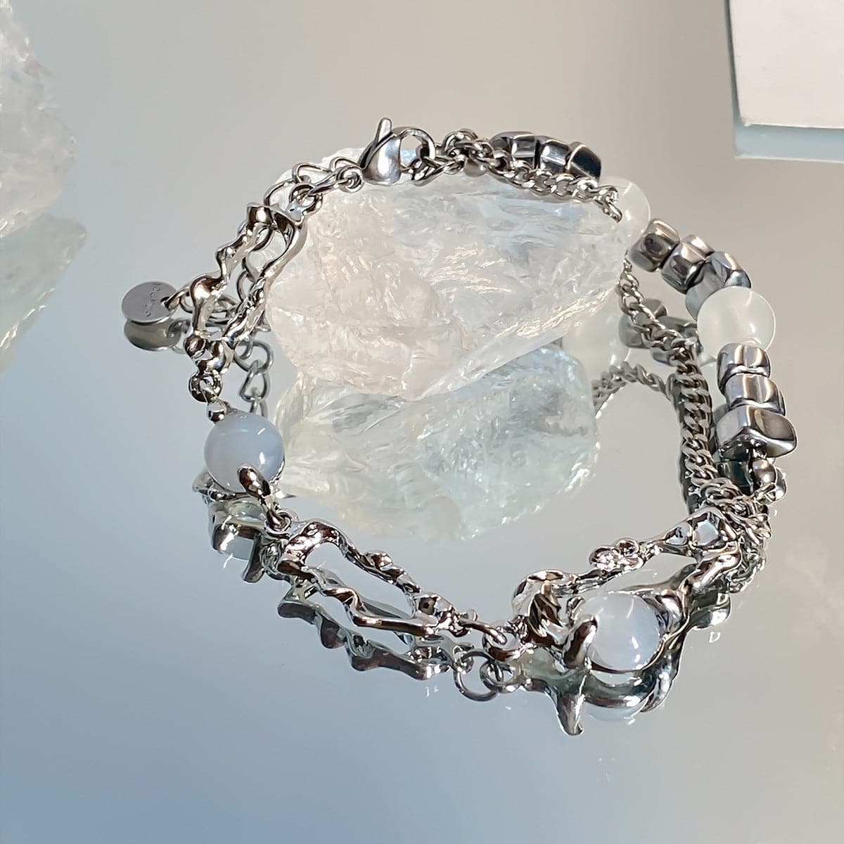 Stone irrgular pendant bracelet