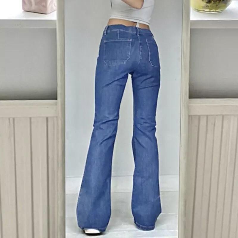 Jeans svasati "Y2K Gem" con dettagli a farfalla in strass