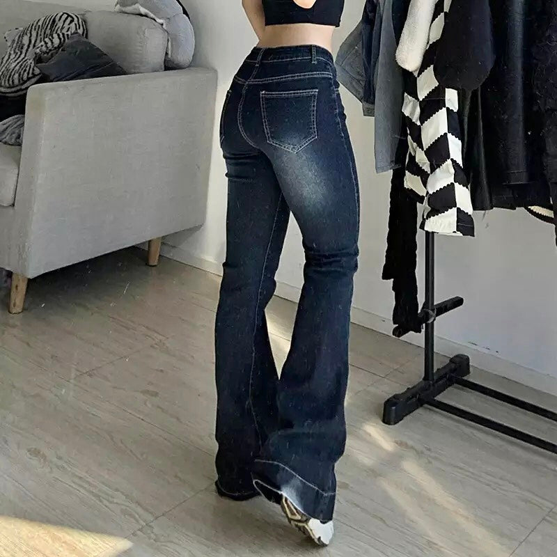 Jeans svasati a vita bassa iconici Y2K in denim lavaggio scuro