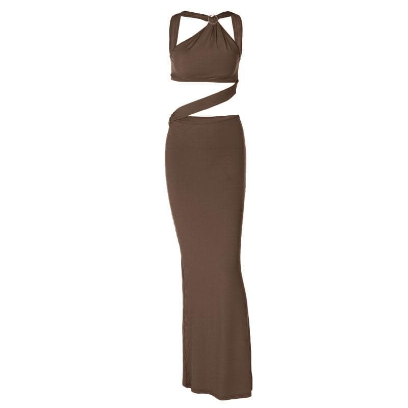 Rückenfreies, ausgehöhltes Maxikleid mit Perlenkette und O-Ring