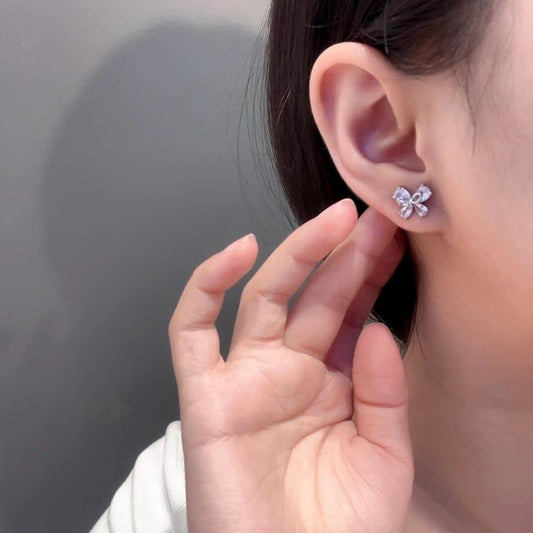 Orecchini con fiocco in pietra