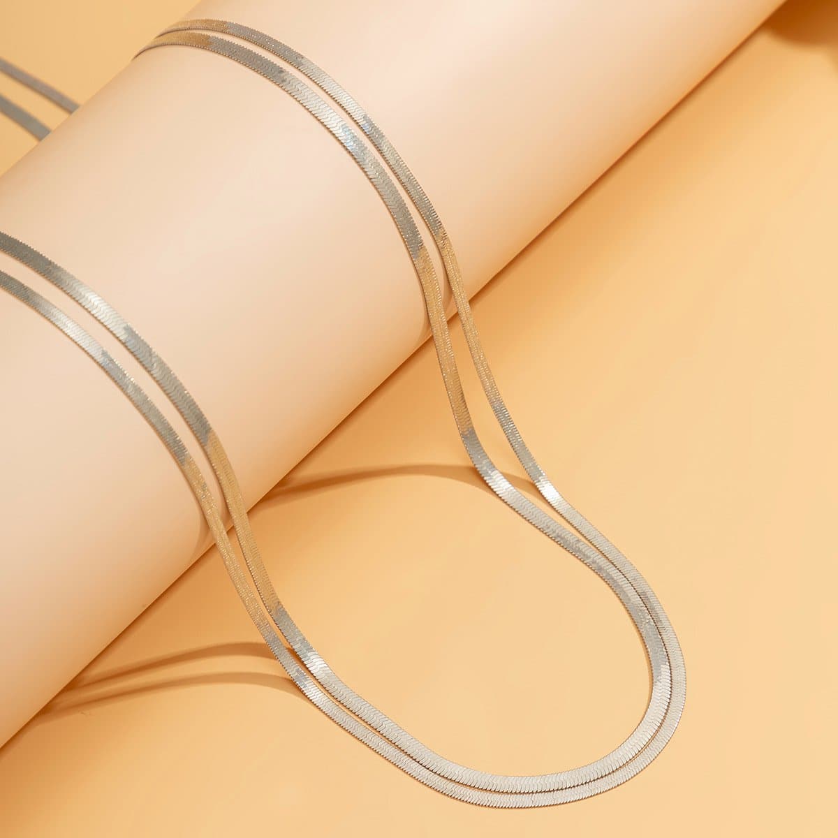 Mehrlagige Taillenkette mit Schlangenmuster