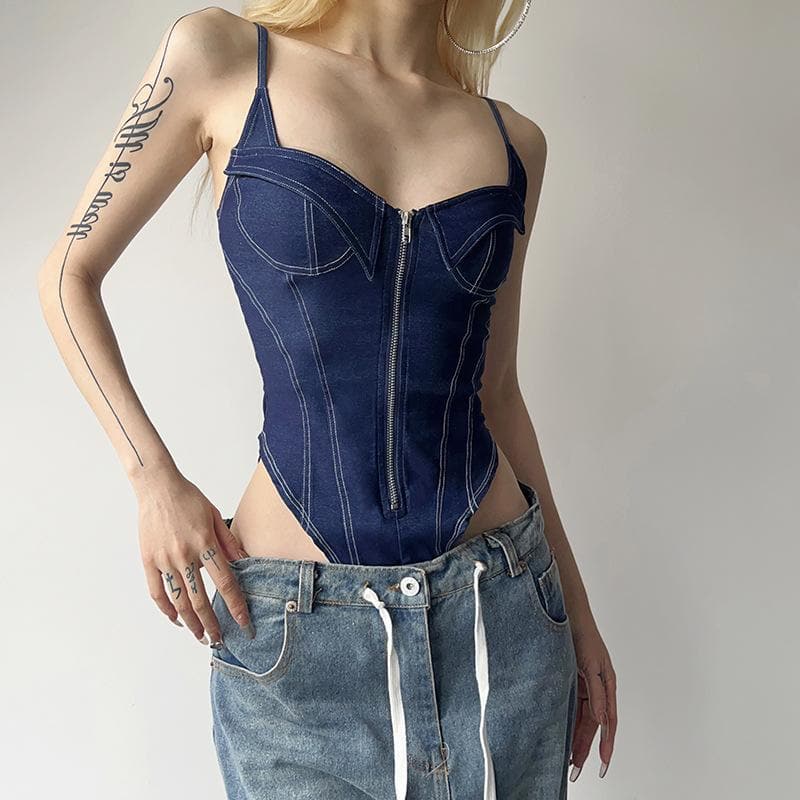 Body in denim con scollo a V, schiena scoperta e cerniera