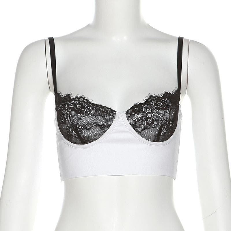Top corto con scollatura profonda e schiena scoperta in pizzo patchwork a contrasto