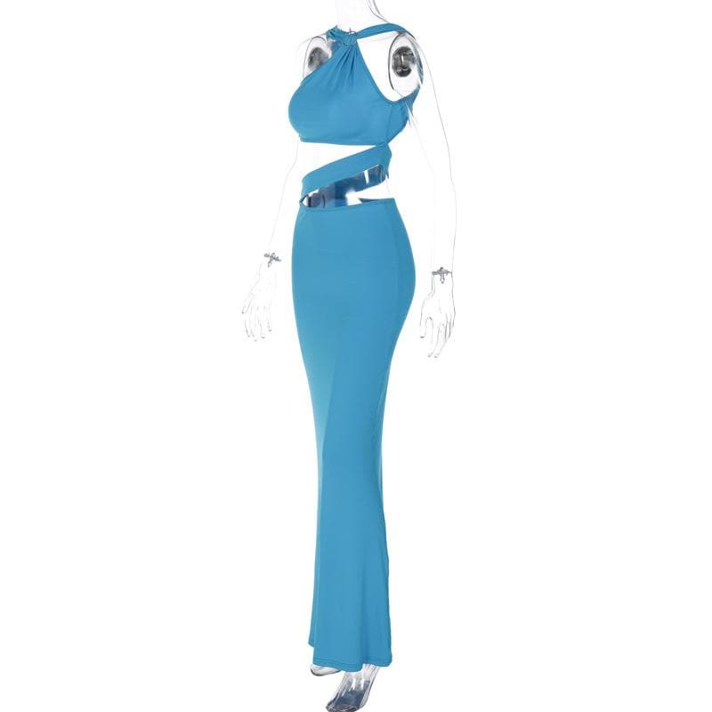 Rückenfreies, ausgehöhltes Maxikleid mit Perlenkette und O-Ring