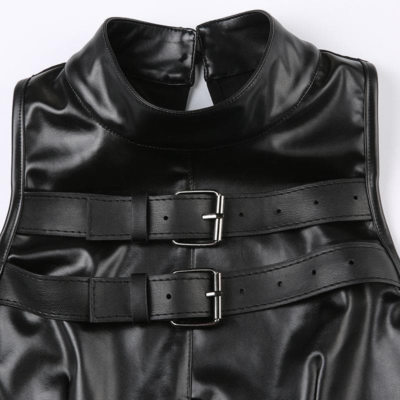 Top corto in similpelle con bottoni patchwork senza maniche e fibbia
