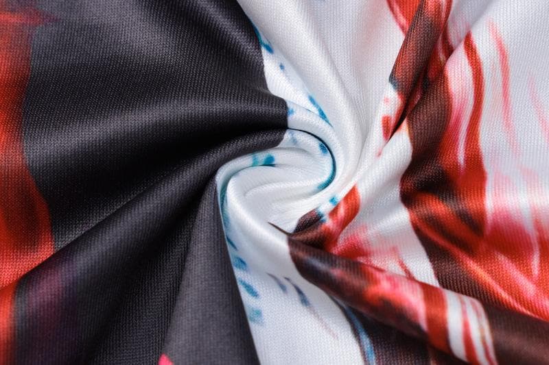 Ärmelloses Maxikleid mit Blumenapplikation und Kontrastdruck
