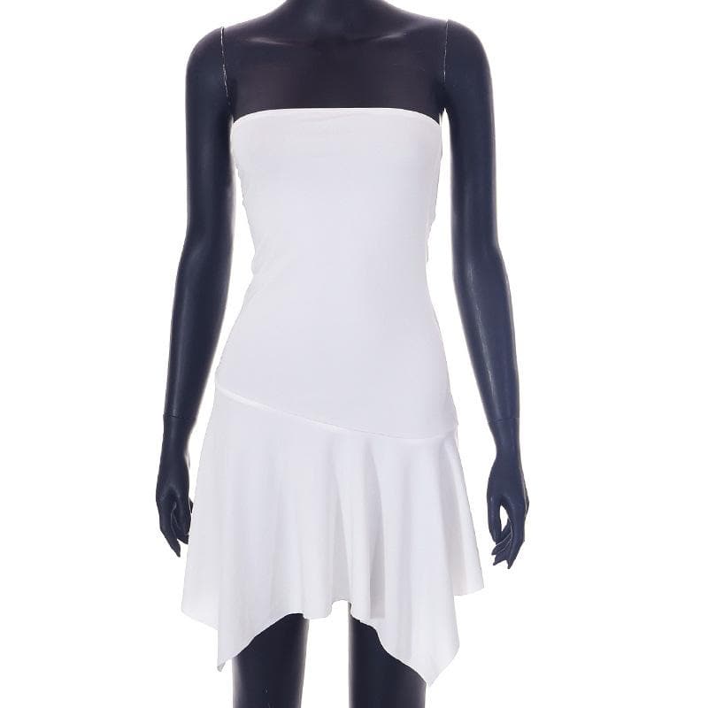 Ärmelloses, rückenfreies Minikleid mit unregelmäßigem Schlauch und Rüschen