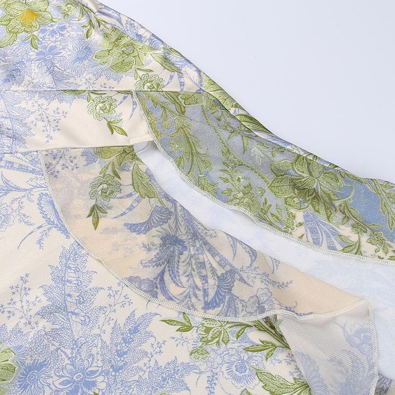 Rückenfreies Maxikleid mit Blumenmuster, Schlitz und unregelmäßigem Kontrast