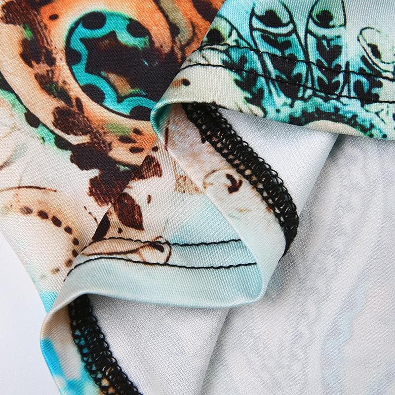 Rückenfreies Camisole-Crop-Top mit abstraktem Druck und Kontrast-V-Ausschnitt