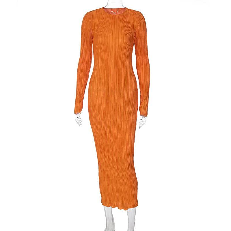 Langärmliges, strukturiertes Maxikleid mit Rundhalsausschnitt und Rüschen