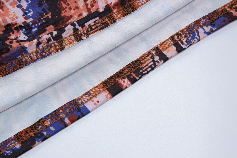 Rückenfreies, ausgehöhltes Neckholder-Maxikleid zum Selbstbinden mit Kontrastdruck