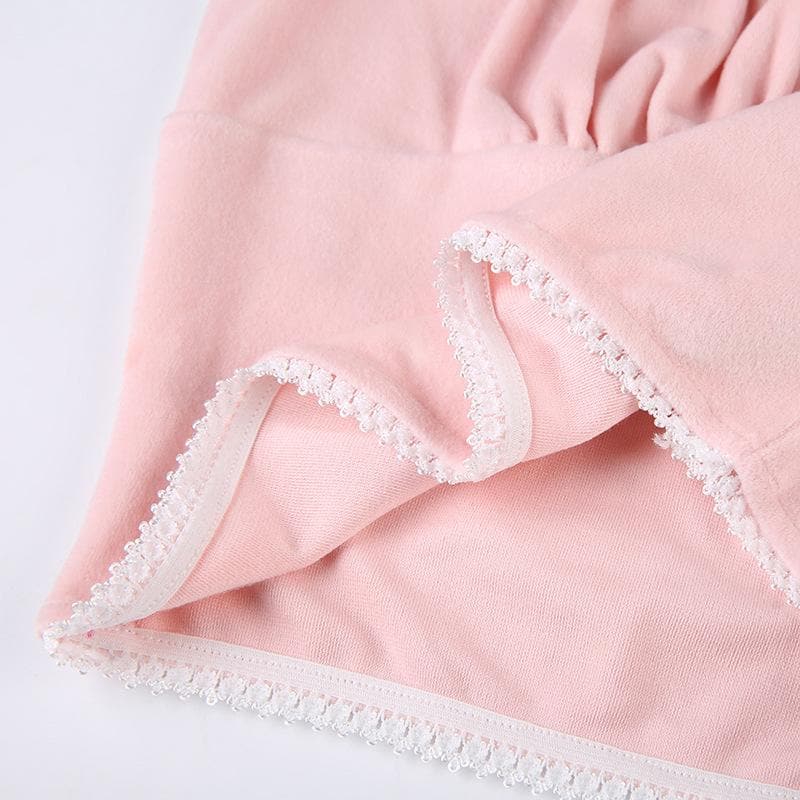 Ärmelloses Crop-Top aus Samt mit gerüschtem, quadratischem Ausschnitt und Spitzensaum in Kontrastfarbe