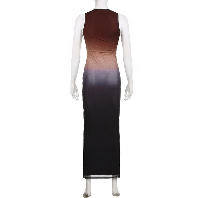 Ärmelloses Maxikleid aus gerüschtem Netzstoff mit Farbverlauf