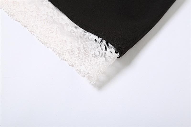 Rückenfreies Mini-Tube-Kleid mit Spitzensaum und Schlitz zum Selbstbinden