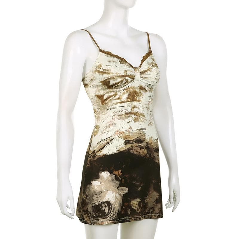 Camisole-Minikleid mit gerüschtem V-Ausschnitt und Spitzensaum im Kontrastmuster