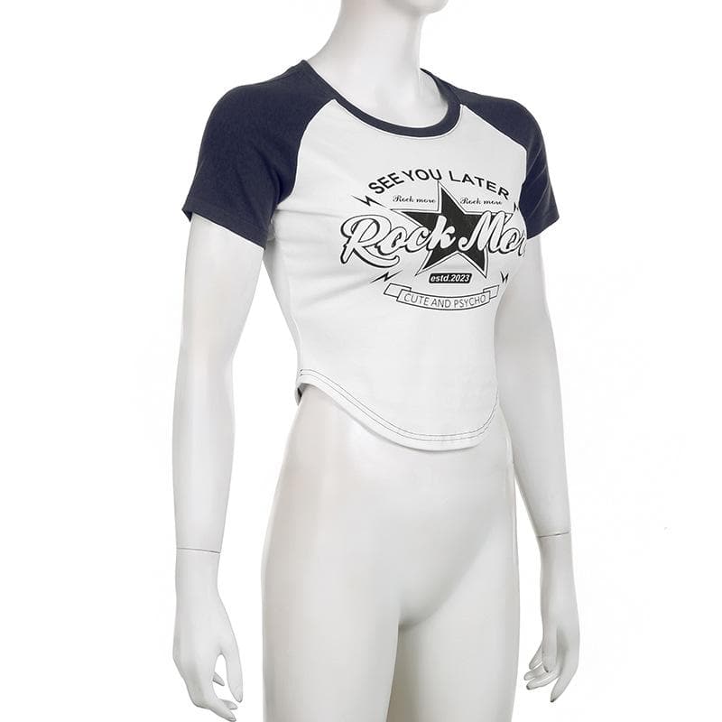 Maglia girocollo a maniche corte con motivo a stelle patchwork a contrasto