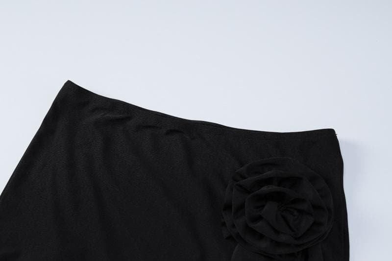 Irregular flower applique one shoulder solid mini skirt set