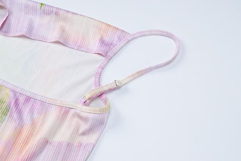 Rückenfreies Maxikleid mit Wasserfallausschnitt, V-Ausschnitt und Kontrastdruck