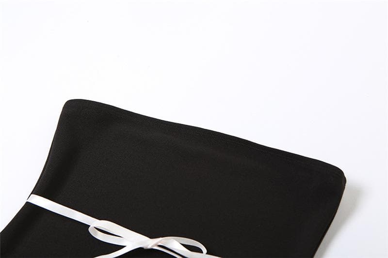 Rückenfreies Mini-Tube-Kleid mit Spitzensaum und Schlitz zum Selbstbinden