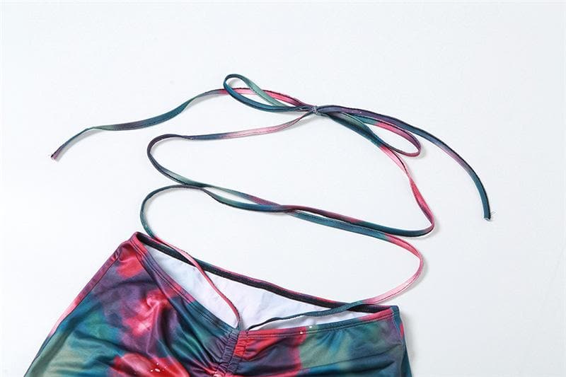 Rückenfreies, selbstbindendes, gerüschtes Batik-Minirock-Set mit Kordelzug und Kontrast