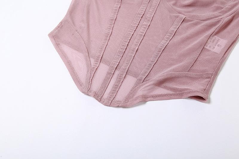 Top corto in rete trasparente con scollo quadrato, corsetto e schiena scoperta con arricciature