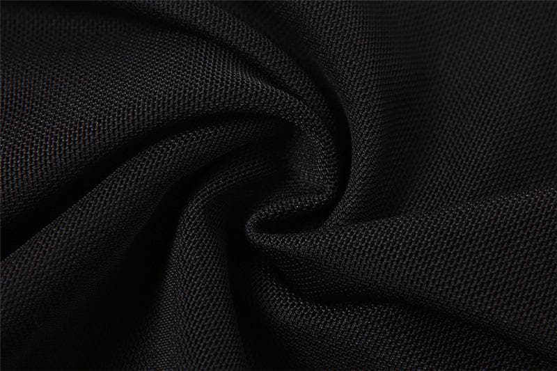 Rückenfreies Crop-Top aus Netzstoff mit unregelmäßigem Neckholder und Schlitz