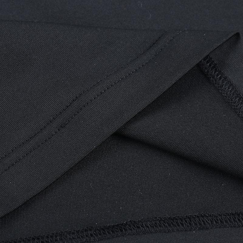 Top corto con scollo a V e schiena scoperta