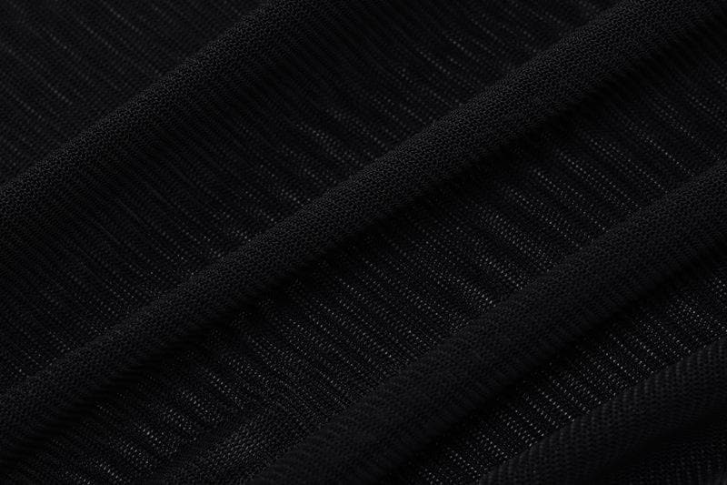 Ärmelloses Maxikleid mit Kapuze und transparentem Netzstoff
