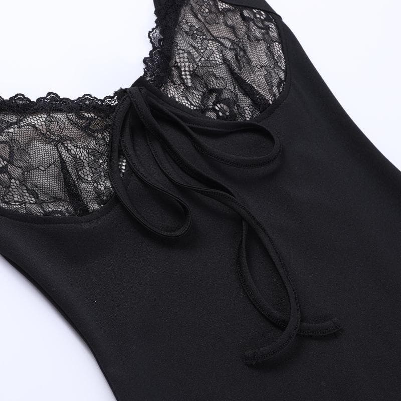 Rückenfreies Midikleid aus Spitze mit Rüschenschlitz, V-Ausschnitt und unregelmäßigem Camisole